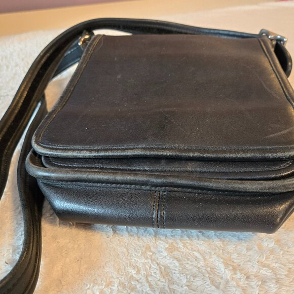 Coach Lecacy Studio Flap bag - Picture 9 of 11